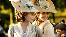 keira-knightley-duchesse-chapeau